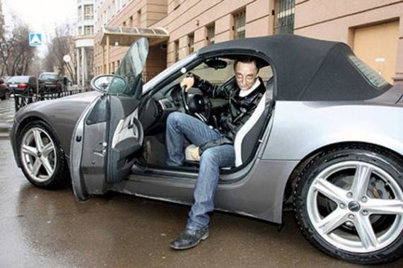 Топ-10 «звездные» авто: что стоит в гаражах российских знаменитостей?