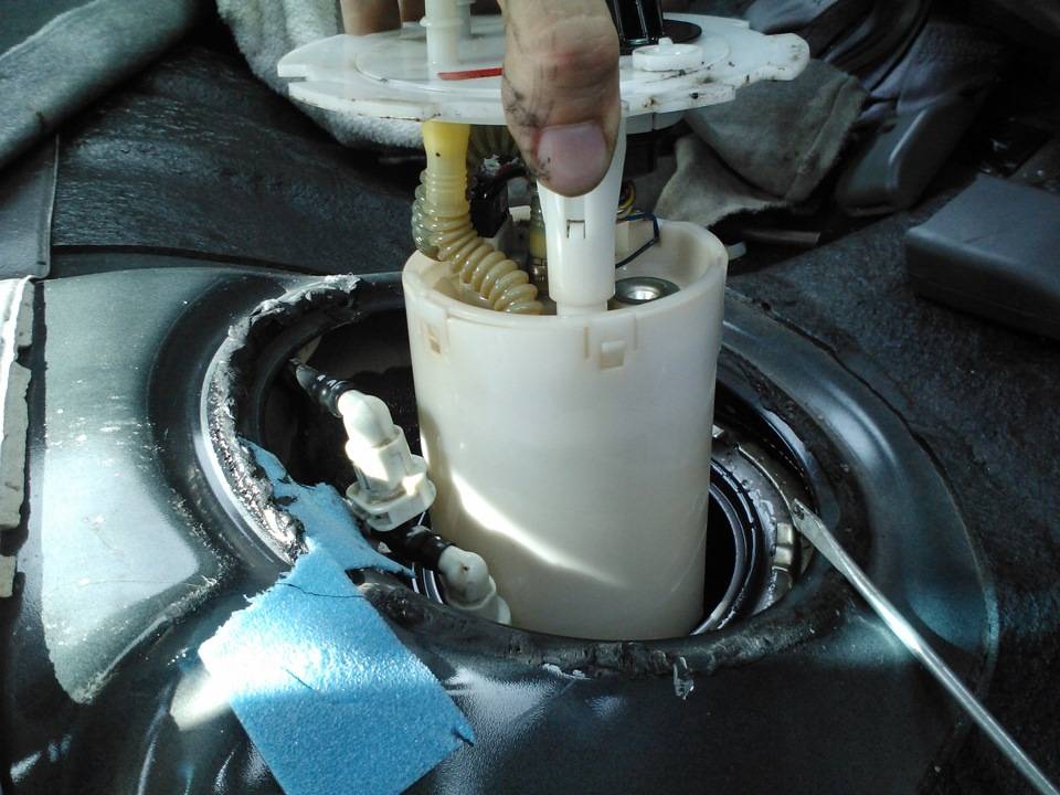 Как поменять топливный фильтр на шевроле круз? - энциклопедия автомобилиста - ремонт авто своими руками