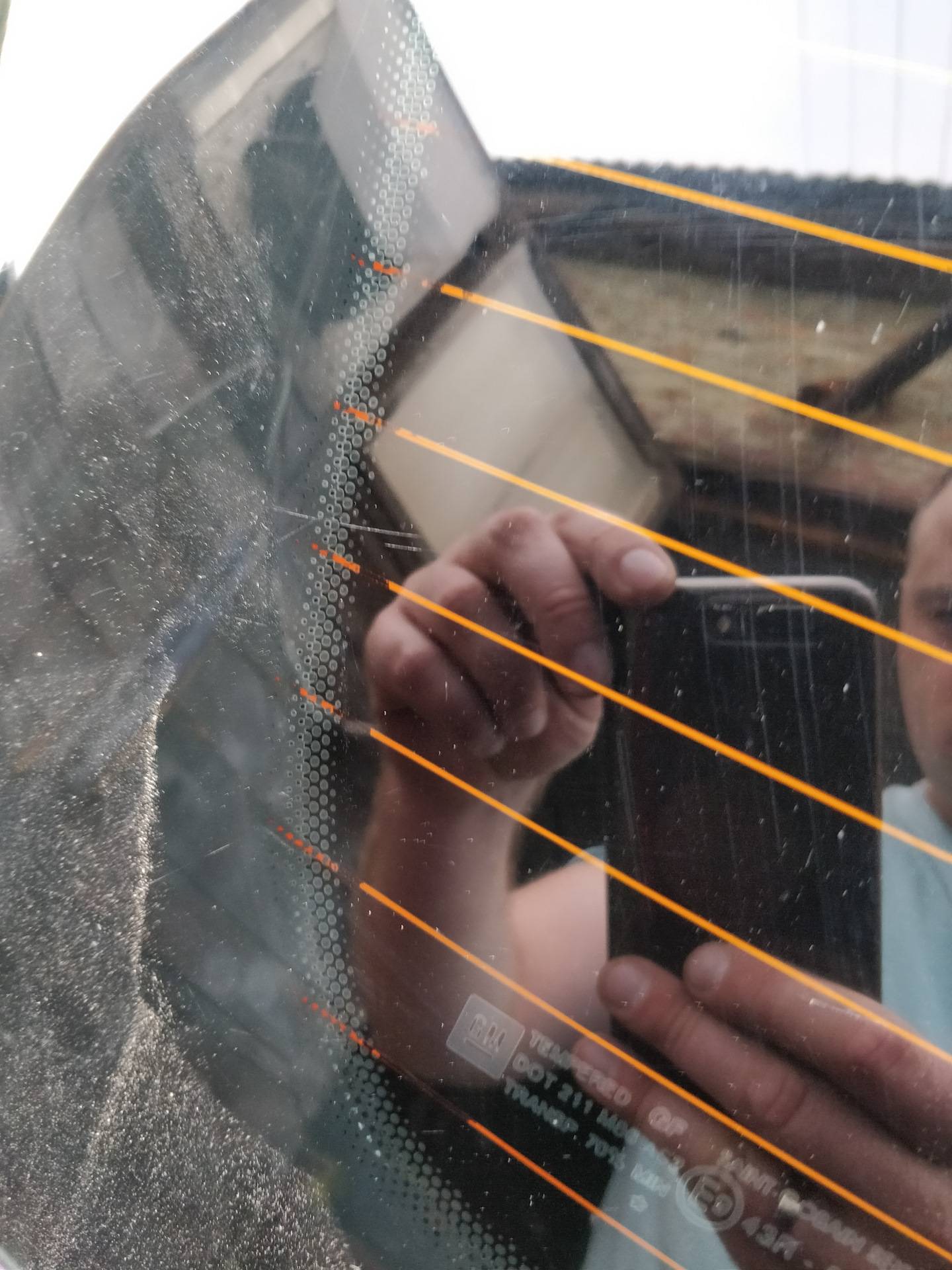 Обогреватель заднего стекла — нужная функция в любое время года