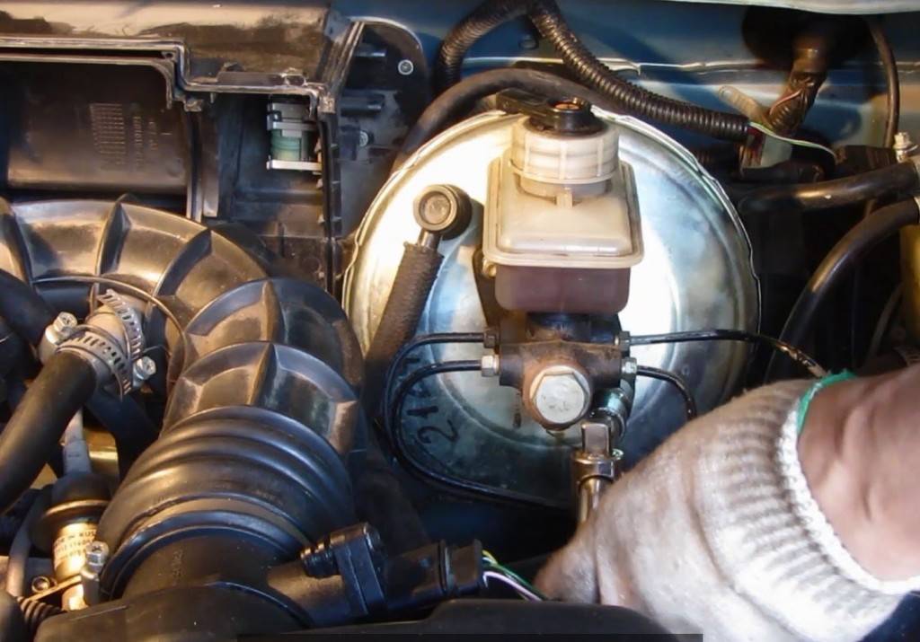 Замена вакуумного усилителя тормозов ваз-2112 16 клапанов: видео