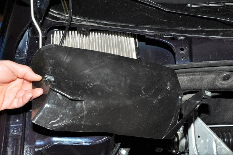 Как правильно заменить салонный фильтр в автомобилях lada largus и largus cross
