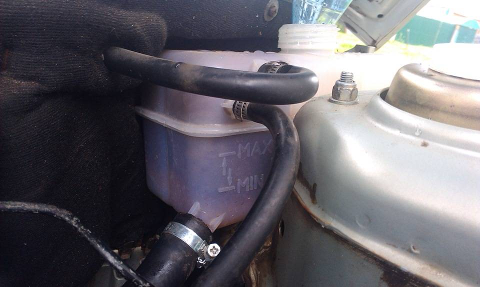 Как промыть систему охлаждения двигателя ваз- 2110: чем и как