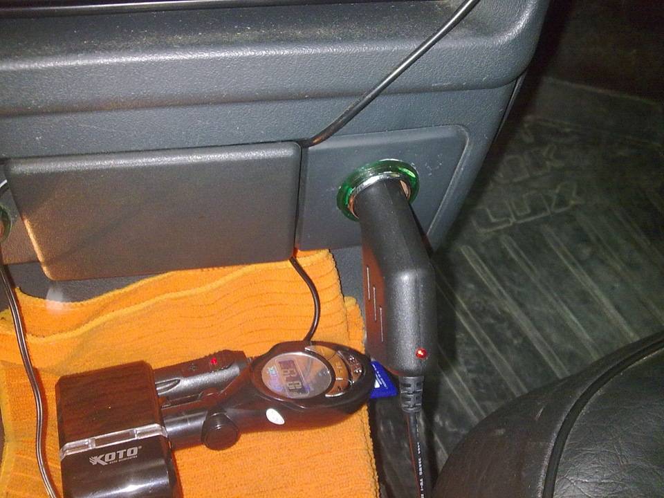 Как самостоятельно устранить помехи от видеорегистратора на радио в автомобиле