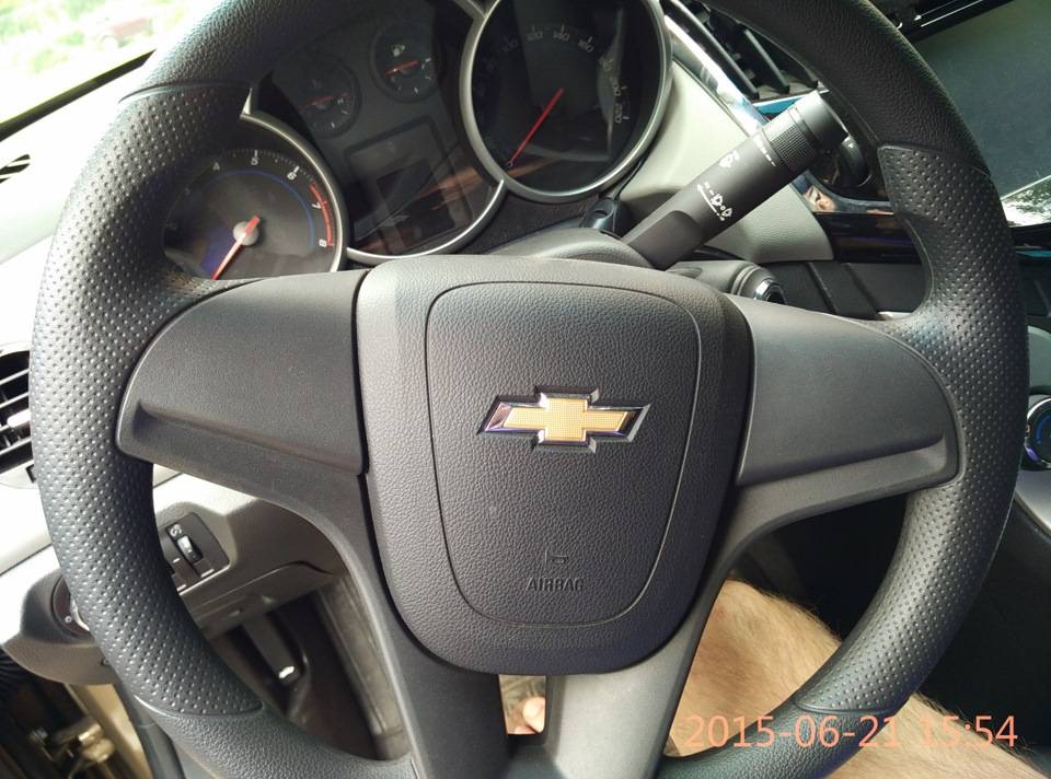 руль chevrolet cruze 2012