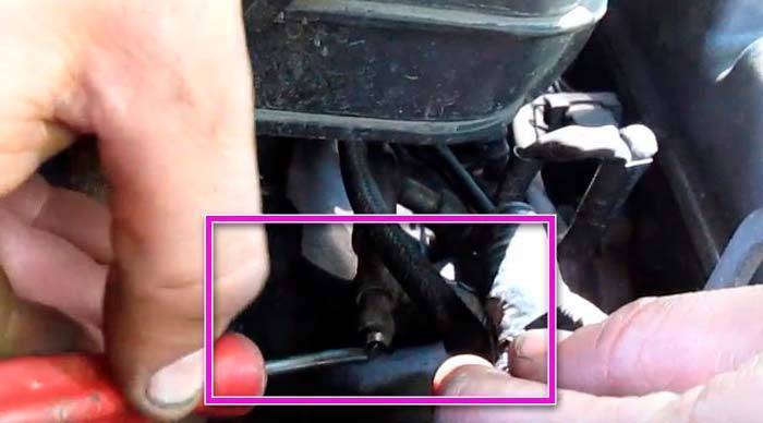 Как слить бензин из бака на ваз-2114: фото и видео