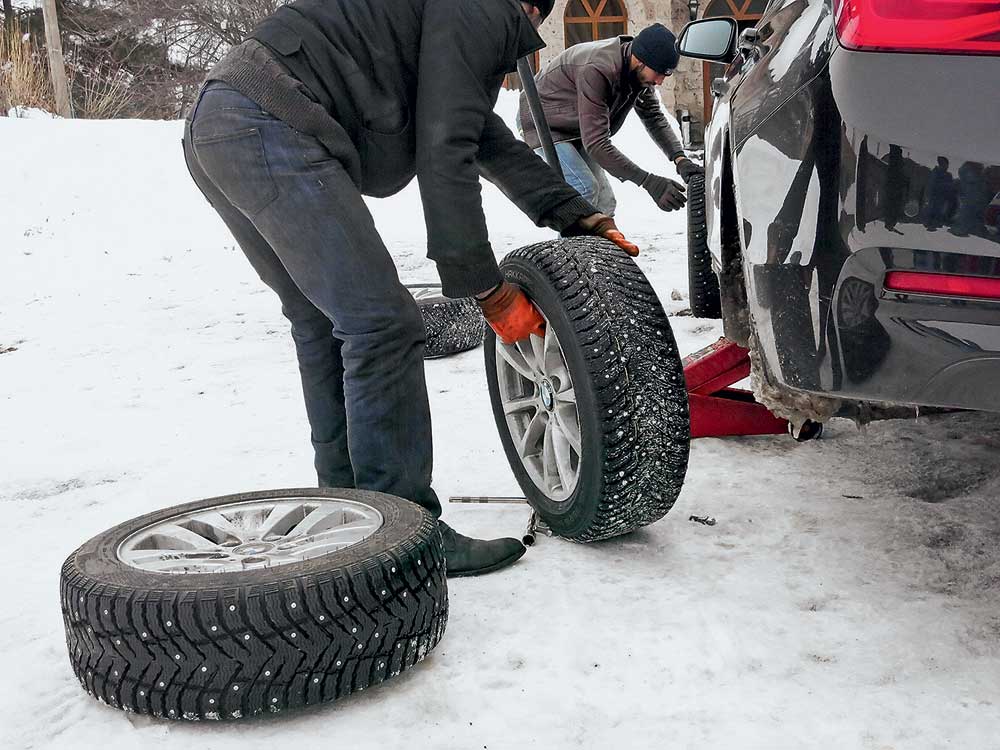 Можно ли использовать всесезонные шины зимой. насколько велик риск?