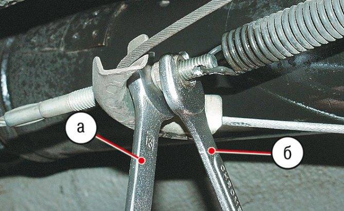 Как подтянуть ручник на автомобиле самостоятельно: подробная инструкция