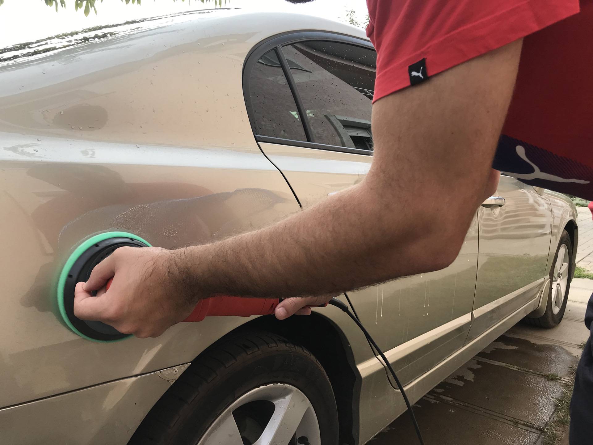 Как удалить царапины на бампере автомобиля своими руками