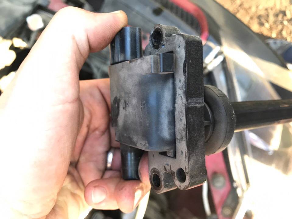 Провал в работе двигателя при резком нажатии на педаль газа