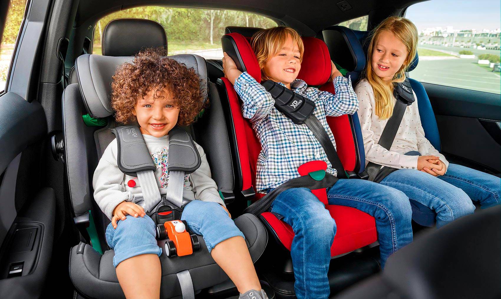 Детское бустер Britax-Romer