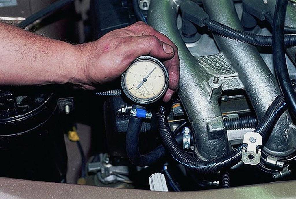 Почему плохое давление масла в двигателе ВАЗ-2112: давления нет и не предвидется