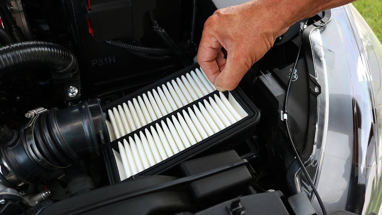 Как поменять фильтр салона на автомобиле мазда 3