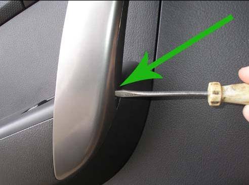 Как снять обшивку водительской двери шевроле авео т250