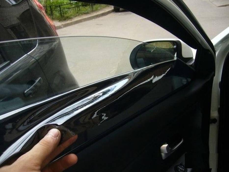 Тонировка стекол автомобиля своими руками — инструмент + подготовка пленки