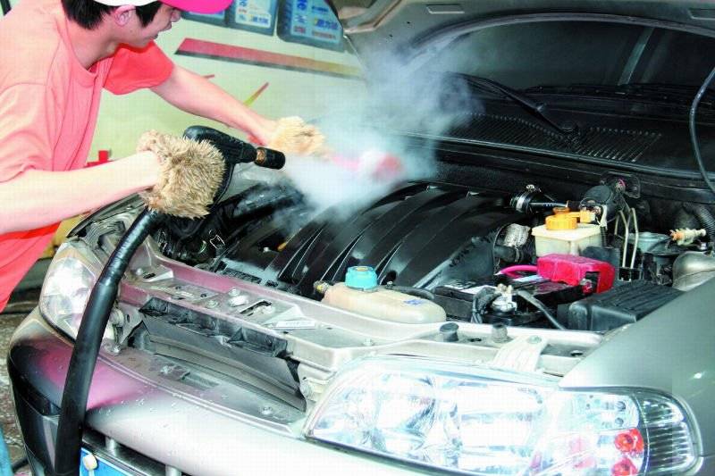 Как помыть двигатель автомобиля самостоятельно в домашних условиях