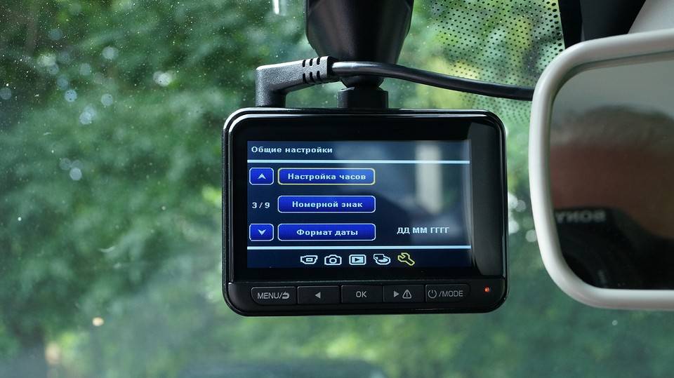 Тест видеорегистратора navitel r300 gps: четкий помощник в дороге