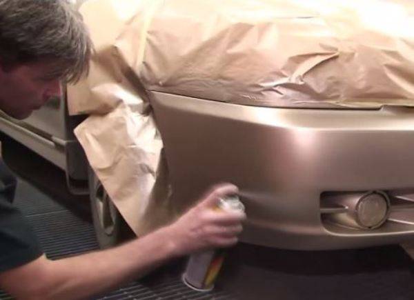 Как самому покрасить бампер автомобиля в домашних условиях
