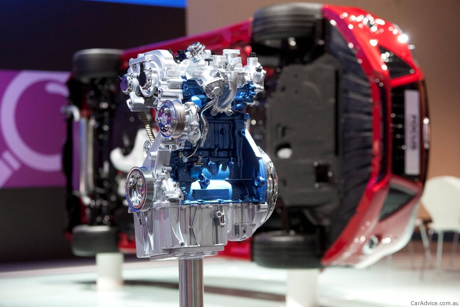 Самые большие и мощные автомобильные двигатели в мире
