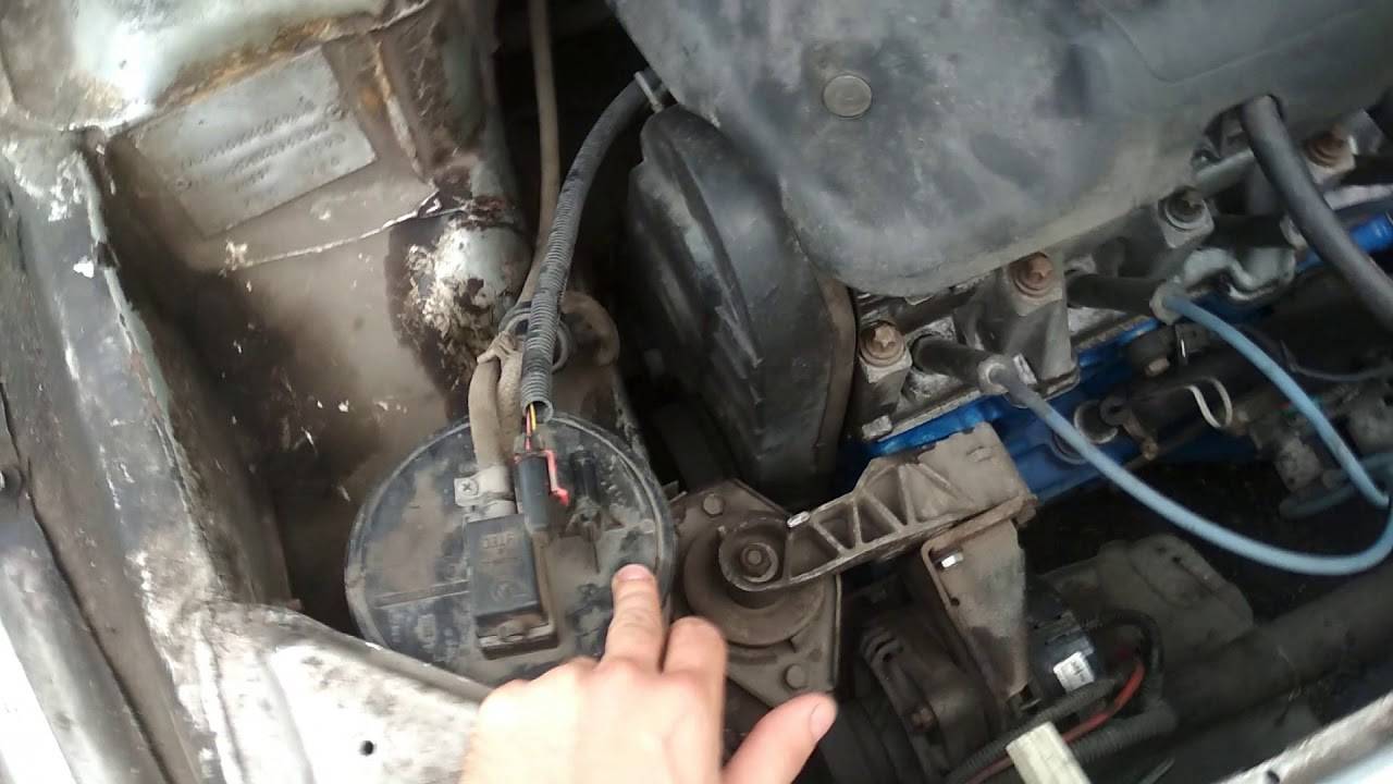 Почему глохнет двигатель при торможении
