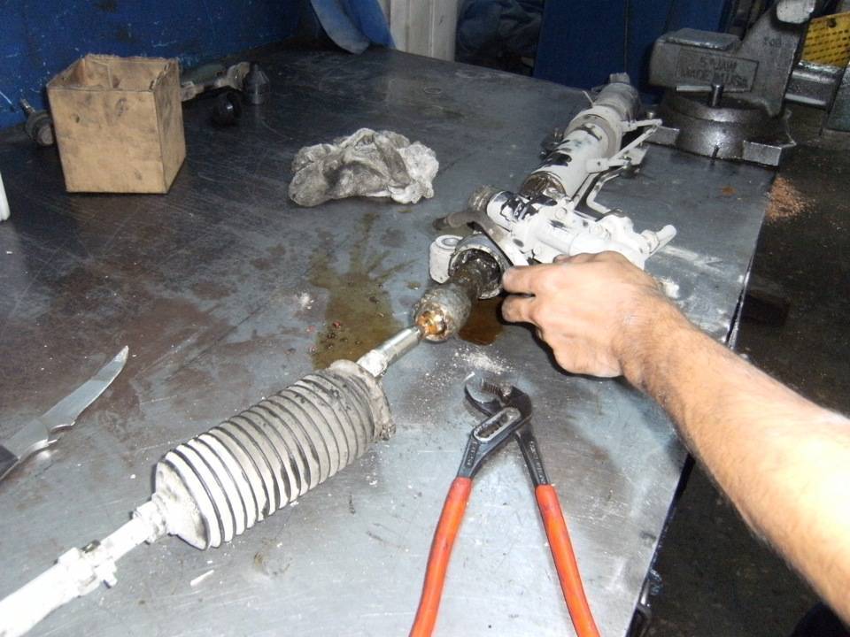 Ремонт рулевой рейки своими руками инструкция с фото
