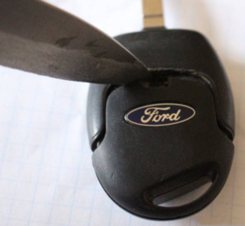 Как заменить батарейку в ключе форд фокус 2 — полезно знать