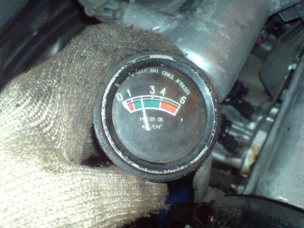 Причины низкого давления масла в системе смазки двигателя: что нужно делать