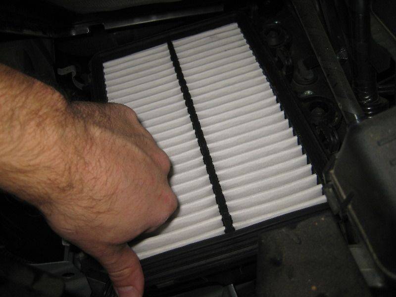 Заменить топливный фильтр на мазда 3. когда надо менять топливный фильтр. подготовка к замене
